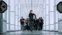 Azijos kino žvaigždė Bingbing Li su filmu „Absoliutus blogis. Atpildas 3D“ ketina pavergti Holivudą