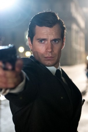 Naujausiame Guy Ritchie filme „Šnipas iš U.N.C.L.E.“ Supermeną įkūnijęs Henry C...