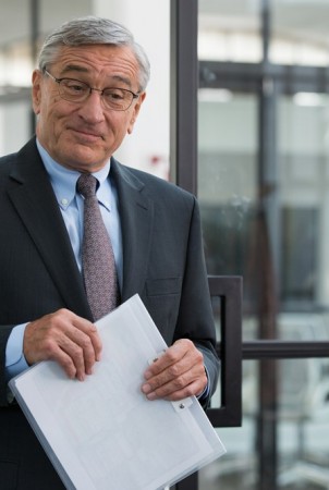 Robertas De Niro komedijoje „Naujokas“ vaidins kolegų numylėtinį, 70-metį prakt...