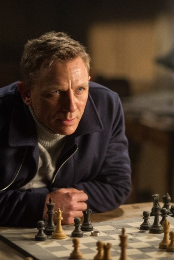 Danielio Craigo teigimu, naujasis bondiados filmas „007 Spectre“ dešimtkart pranoks pastarąjį „007 operacija Skyfall“