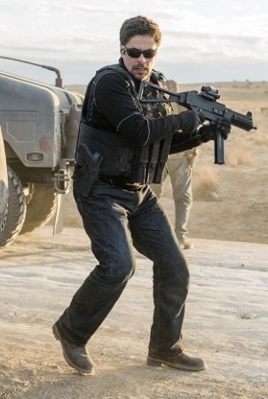 Latvijas kinoteātros asa sižeta filma “Sicario 2: karteļu karš”