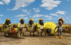 Lammas Shaun. Film. Farmigeddon