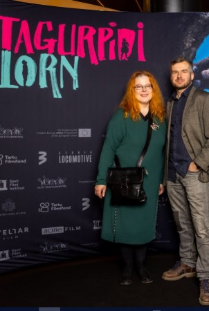 Esilinastus põnevik 