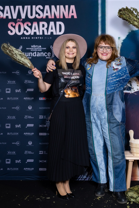 Kinodesse jõudis Anna Hintsi auhinnatud film “Savvusanna sõsarad”  