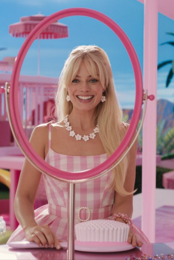 Filmo „Barbė“ žvaigždės Margot Robbie ir Ryanas Goslingas: tegu ši vasara būna rožinė!
