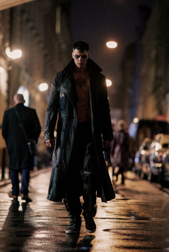 Po 30 metų perkurto naujo trilerio „Varnas” filmavimo aikštelėje buvo įvesta viena itin griežta taisyklė: neturėjome kito pasirinkimo