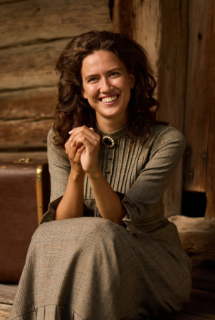 Septembris said läbi Lydia Koidula näide...