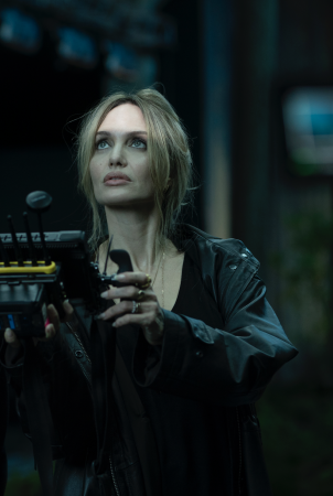 Kuriant dramą „Mados užkulisiai“ – istor...